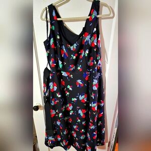 City Chic Flower dress with belt